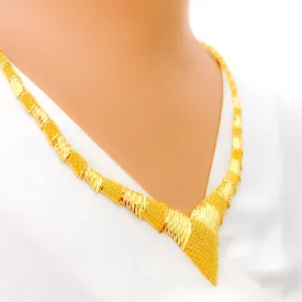 Alternating Dazzling 22K Gold Mesh Necklace Set