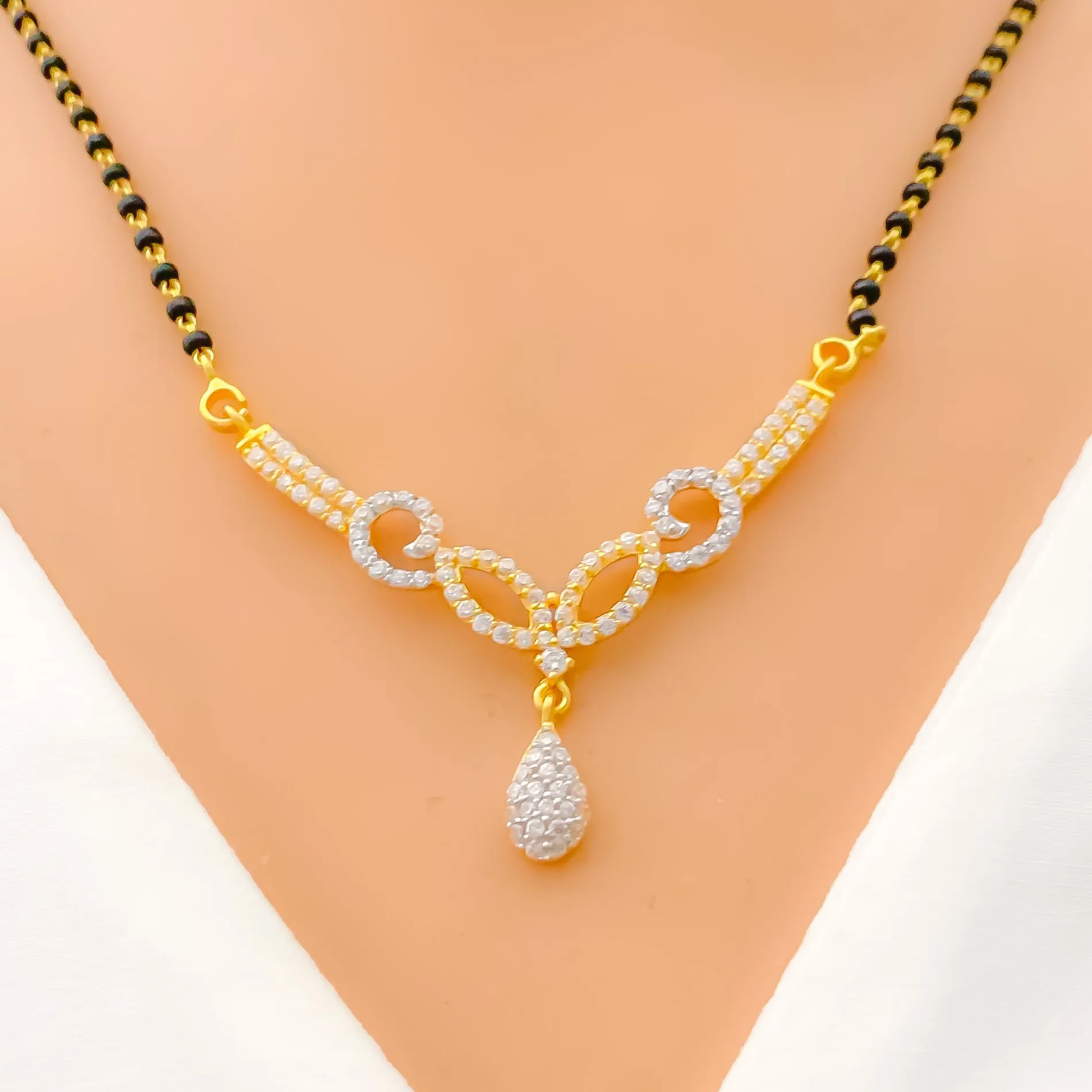 Beautiful Leaf Accented 22k Gold CZ Mangal Sutra Necklace Set