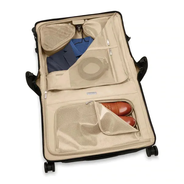 Briggs & Riley Baseline, BLU174SP-4 WIDE CARRY-ON WHEELED GARMENT SPINNER