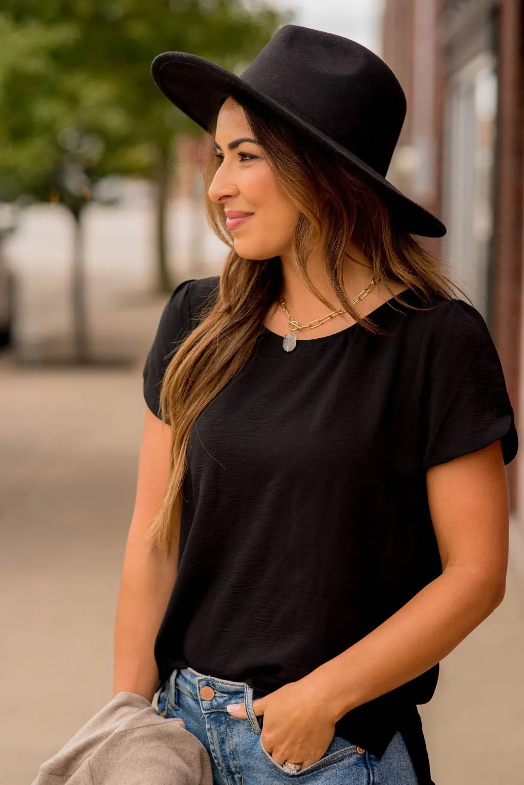 Capped Two Scallop Sleeve Tee