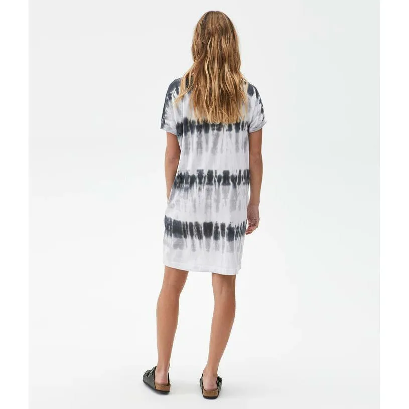 Cara V-Neck Tee Dress