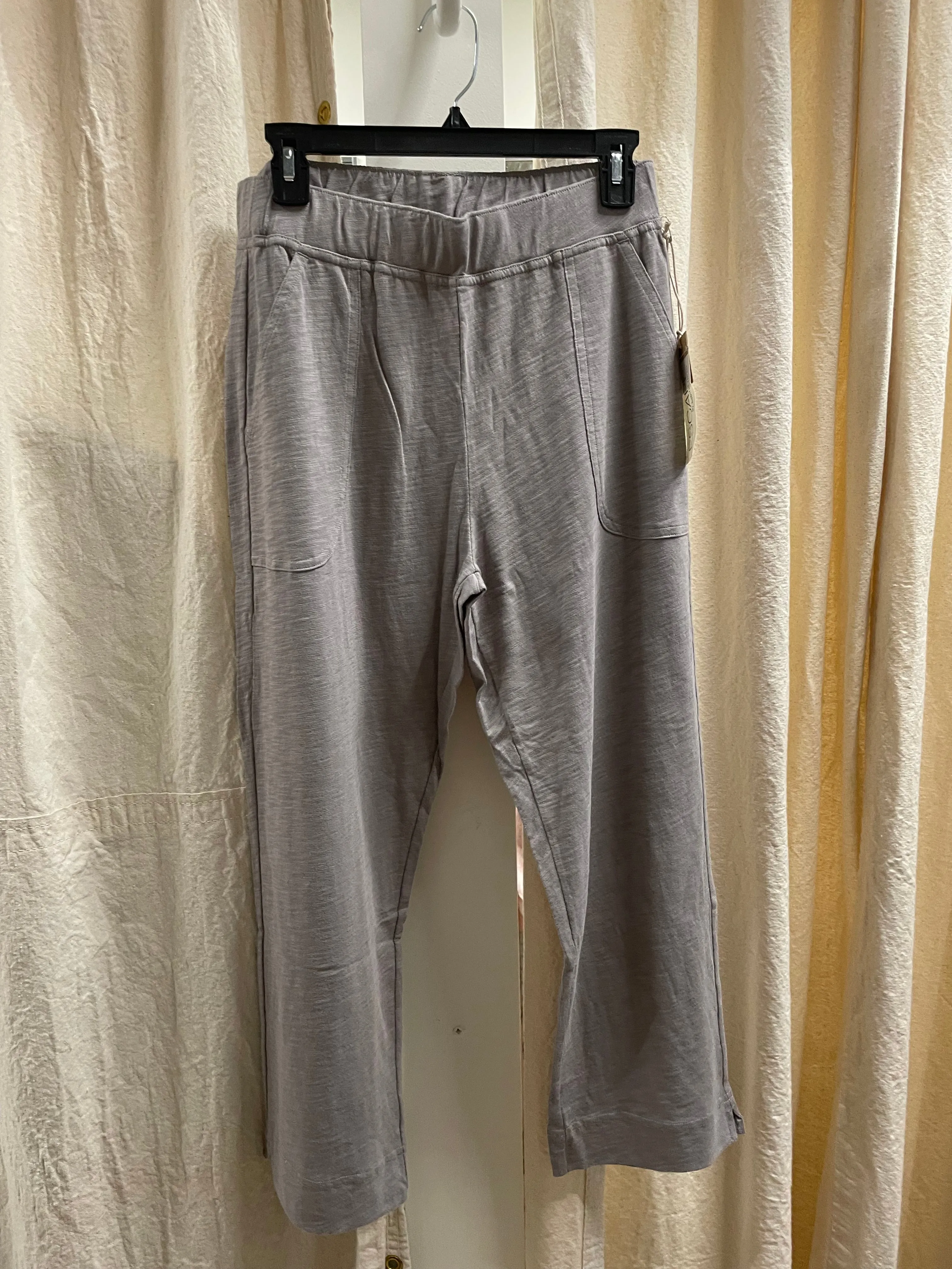 Fog Grey Cotton Slub Capri with Pocket by Escape