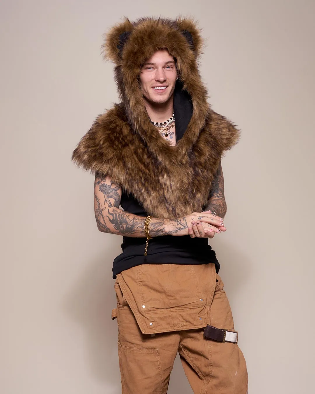 Grizzly Bear Collector Edition Faux Fur Shawl | Men's