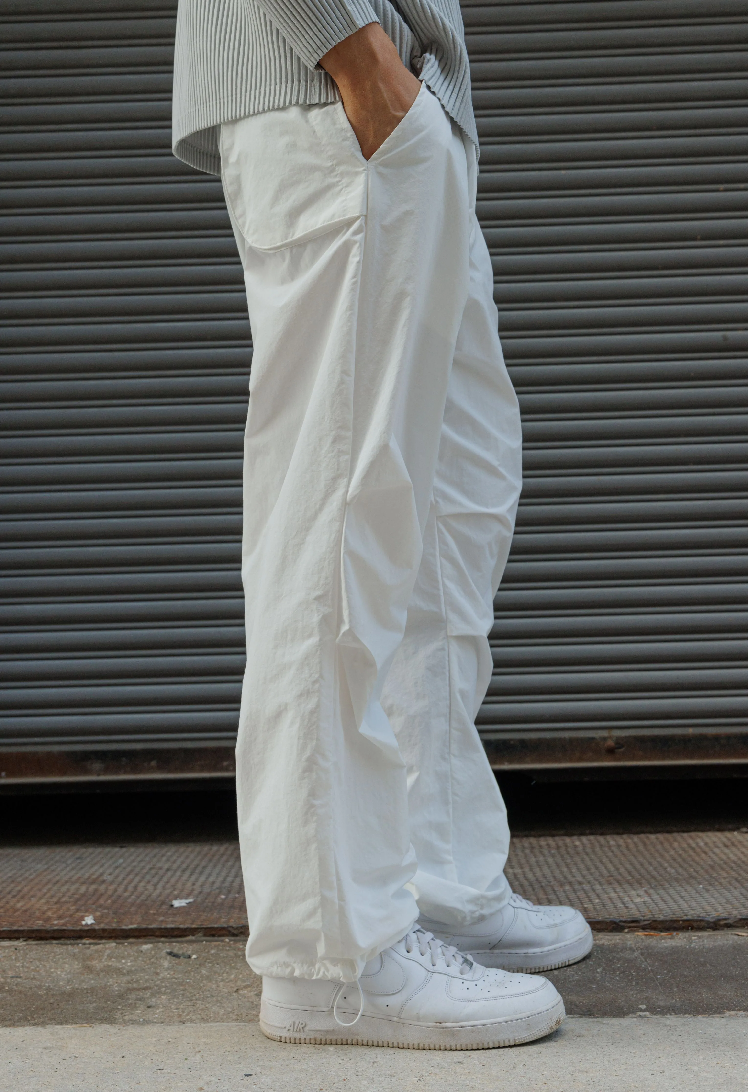 Kai Pant in White