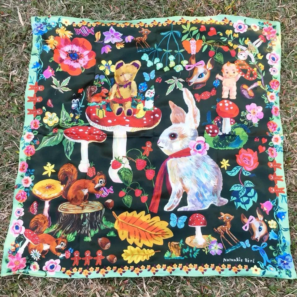 NL - Silk Scarf Rabbit in Forest