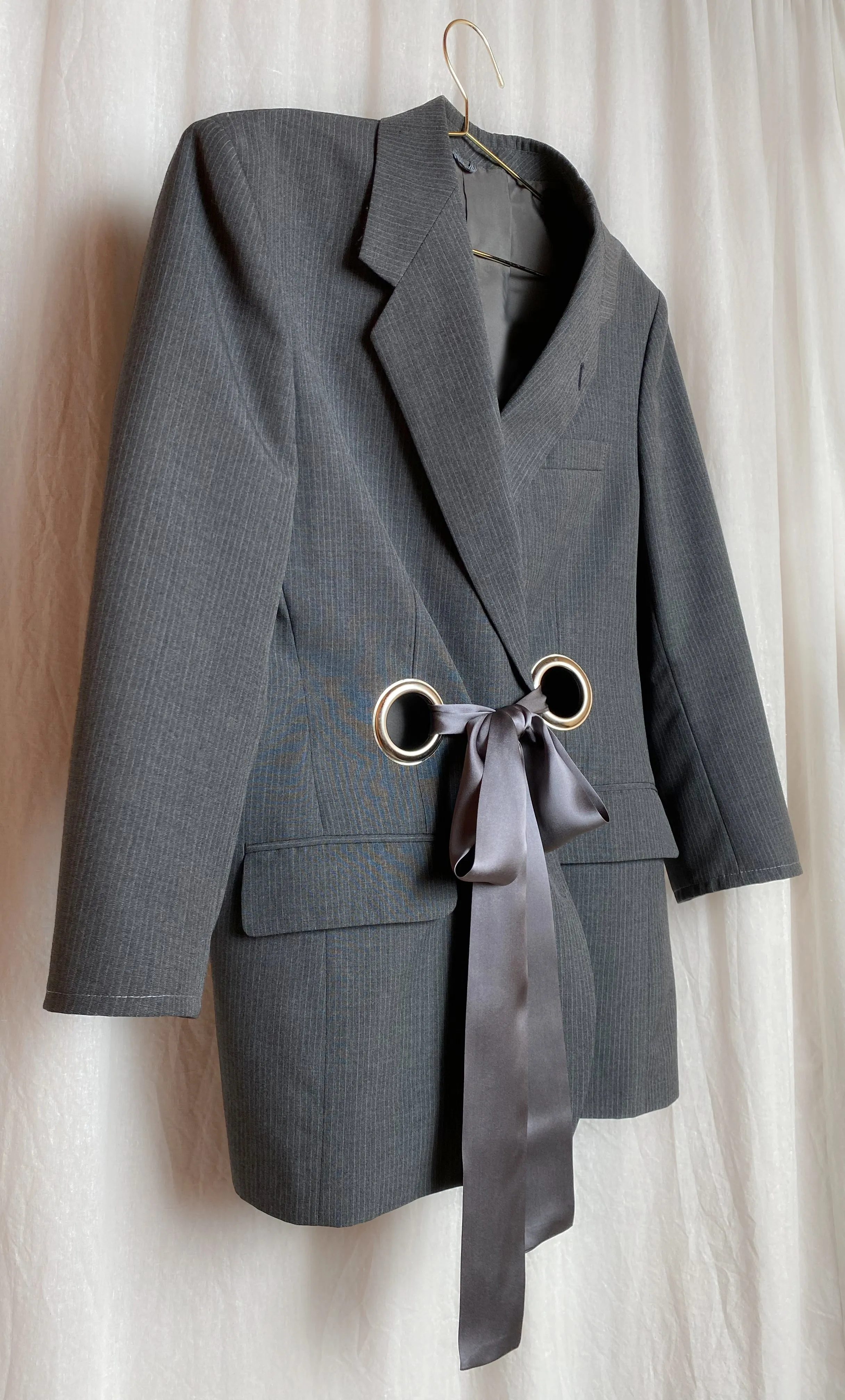 OUT OF OFFICE SUIT JACKET [ Wool Blend, Charcoal Tie Blazer, Silver Eyelets, Up To Size Medium / Large ]