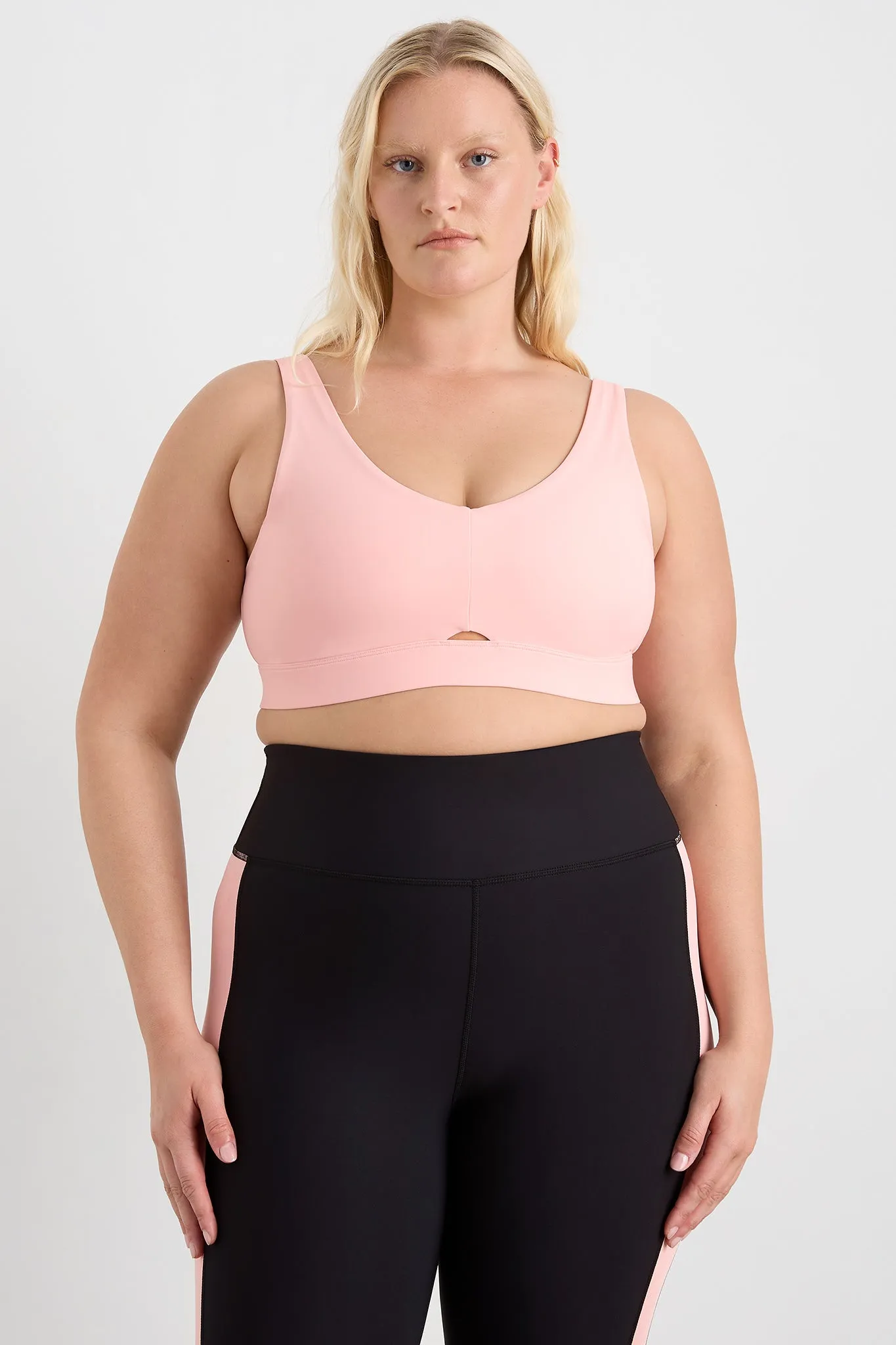 Plunge Sports Bra 337