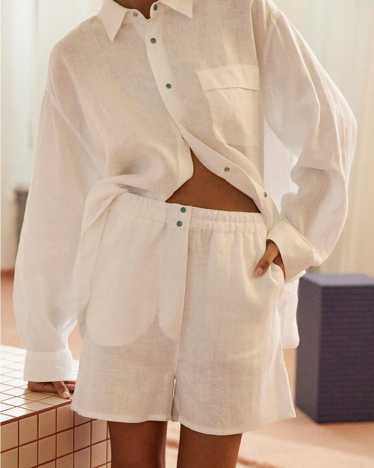 Take Me Everywhere: Linen Shorts