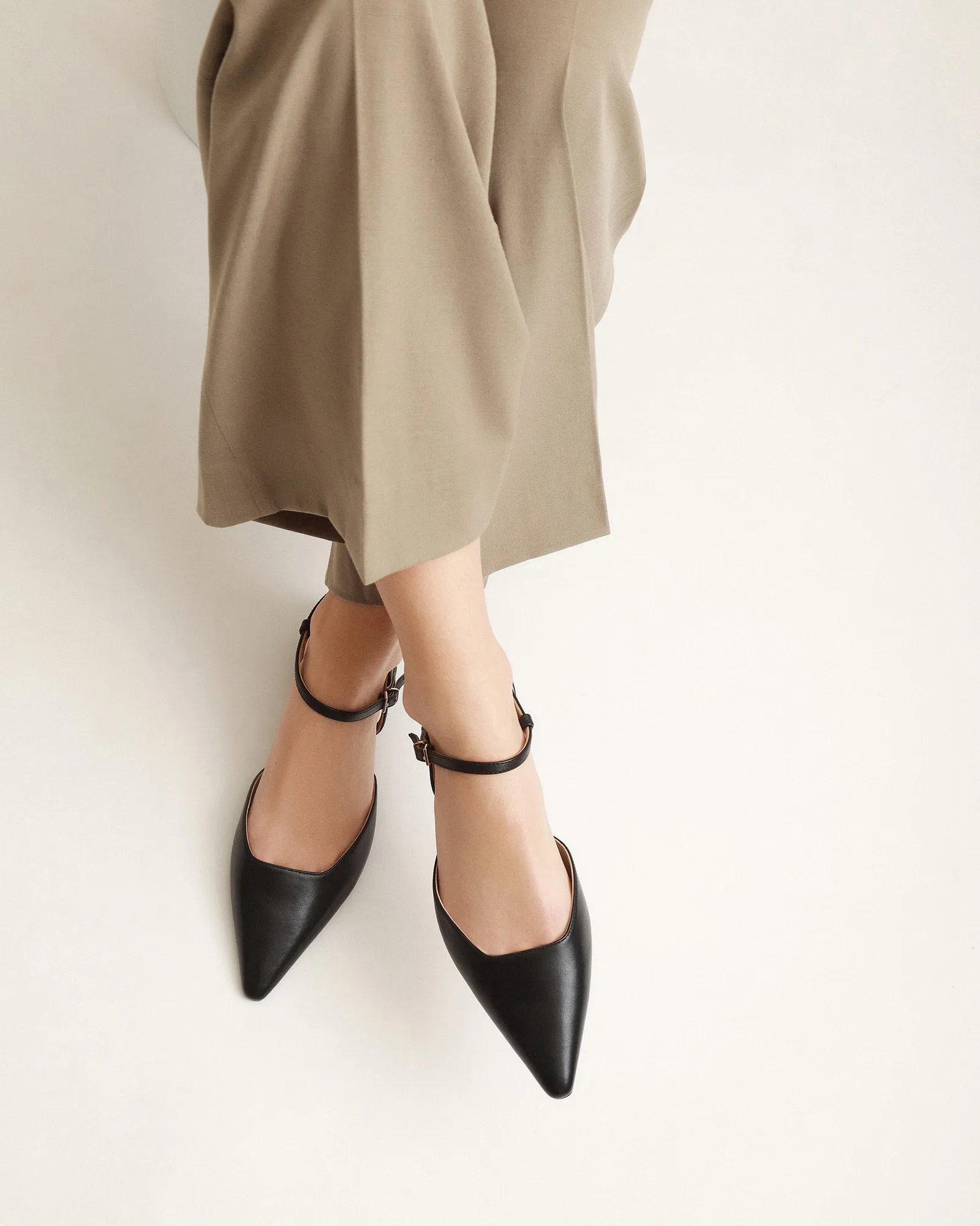 VIRGINIE DRESS FLATS BLACK LEATHER